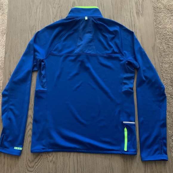 Abercrombie & Fitch- Men's Quarter Zip Windbreaker: - Picture 5 of 6